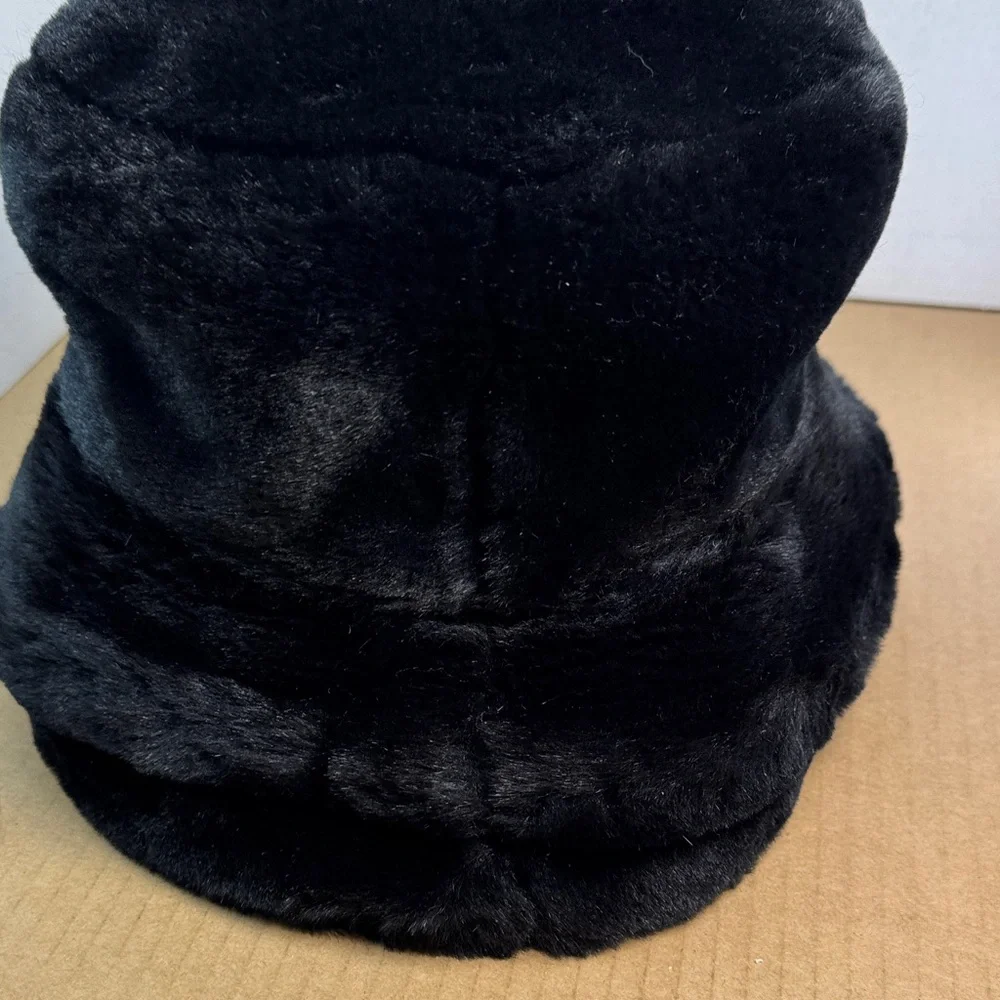 Faux Fur Black Russian Style Winter Hat Beanie